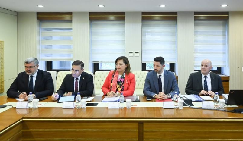 Afyonkarahisar heyeti Bakan Ersoy ile bir araya geldi