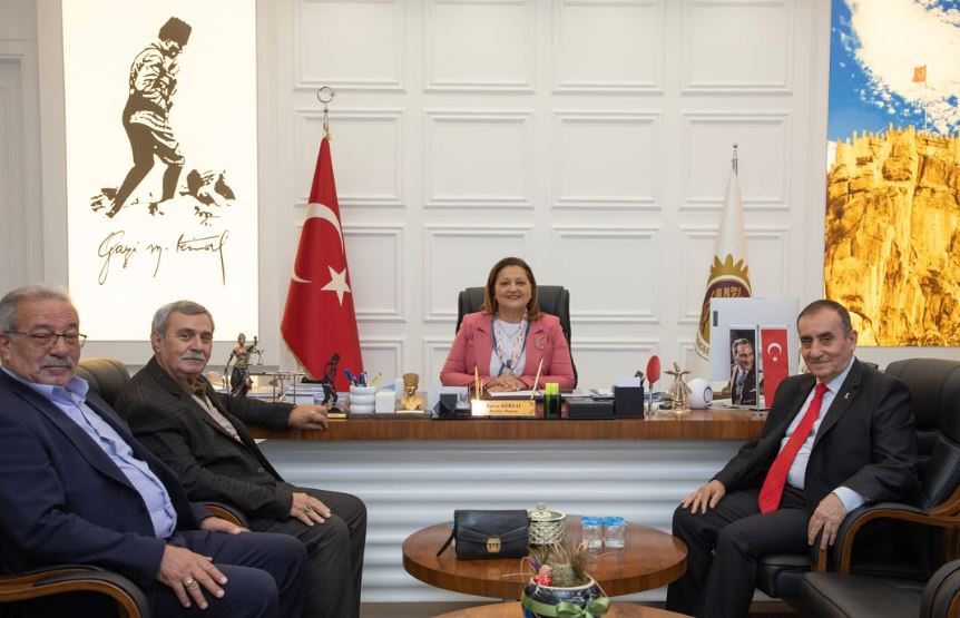 Afyonkarahisar Belediye Başkanı Burcu Köksal, Tüm Emekliler Derneği Afyonkarahisar Şube