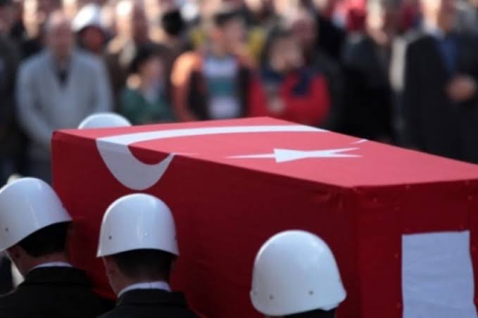 Zeytin Dalı Harekatı bölgesinde görevi sırasında rahatsızlanan Tankçı Uzman Çavuş