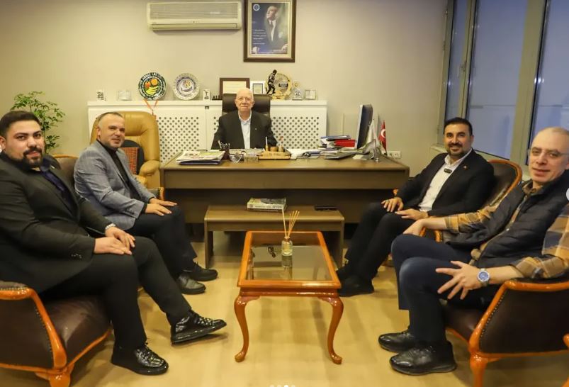 Kavak’tan Hal Başkanı Ali Çiloğlu’na geçmiş olsun ziyareti 1 Kavak’tan Hal Başkanı Ali Çiloğlu’na geçmiş olsun ziyareti