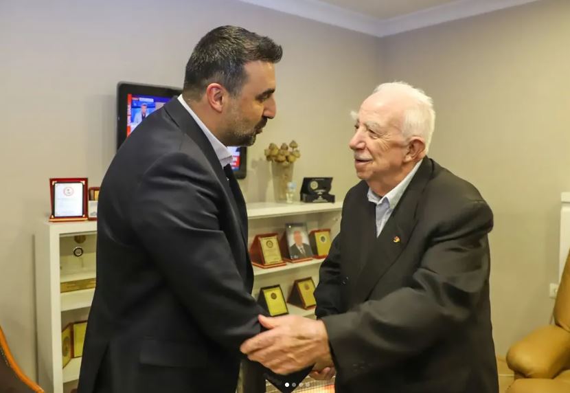 AK Parti Afyonkarahisar İl Başkanı Dr. Özgür Kavak, Afyonkarahisar Hal