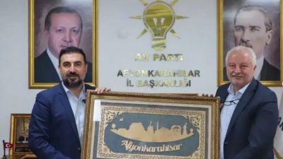 Sağlık-Sen Afyonkarahisar İl Başkanı Abdülkadir Hız ve beraberindeki heyet, AK