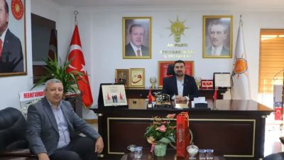 AK Parti Afyonkarahisar İl Başkanı Dr. Özgür Kavak, göreve başlamasının