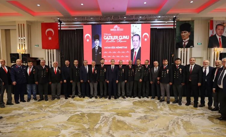 19 Eylül Gaziler Günü dolayısıyla Afyonkarahisar Valiliği tarafından resepsiyon düzenlendi.