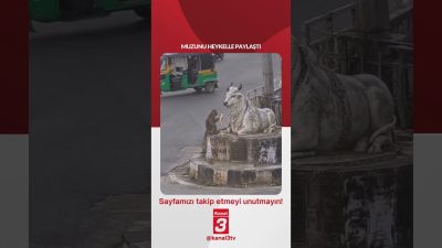 Muzunu heykelle paylaştı… 📶https://kanal3.com.tr/ Sosyal Medya Hesaplarımızı Takip Ederek Son