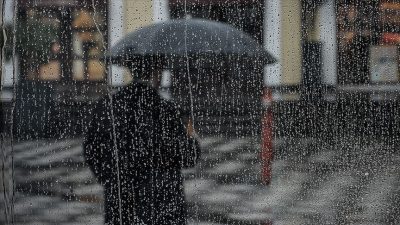 Afyonkarahisar, Denizli ve Uşak için kuvvetli sağanak ve gök gürültülü