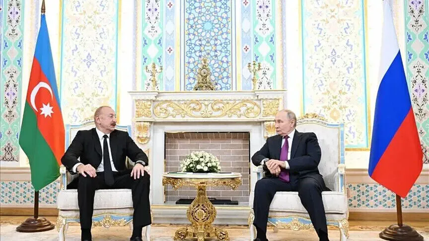Azerbaycan Cumhurbaşkanı İlham Aliyev ile Rusya Devlet Başkanı Vladimir Putin,