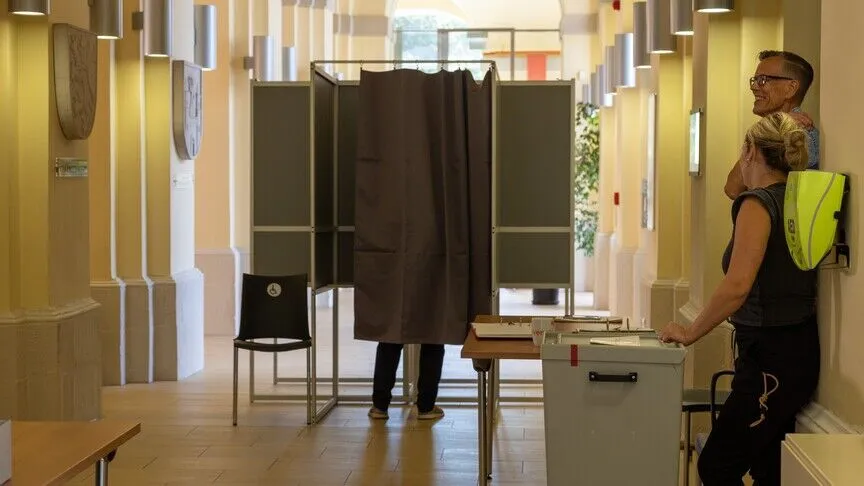 Almanya'da sağcı Almanya için Alternatif (AfD) partisi, Saksonya-Anhalt'ta düzenlenen eyalet