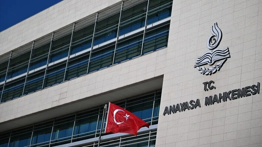 Anayasa Mahkemesinin (AYM), 4721 sayılı Türk Medeni Kanunu'nun 175. maddesinde