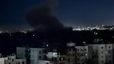 İsrail ordusu, ateşkese rağmen Lübnan'ın güneyine yönelik hava saldırıları, topçu