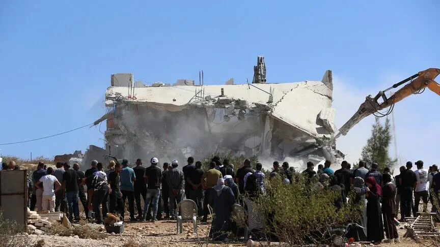 Filistin topraklarını gasbeden İsrailliler, işgal altındaki Batı Şeria'nın Ramallah kentinin