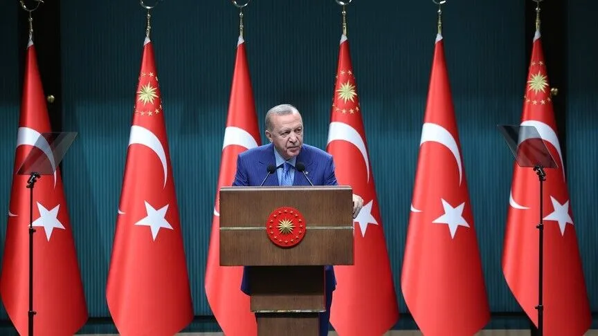Cumhurbaşkanı Erdoğan, "(Fon soruşturmaları) Her kim milletin hakkına, hukukuna, malına,