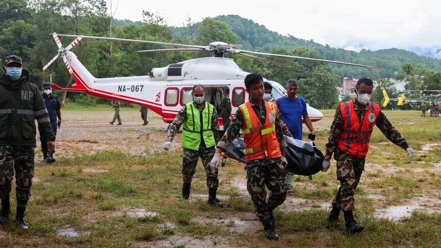 Nepal'in Çin sınırına yakın Rasuwa bölgesi ve çevresinde meydana gelen