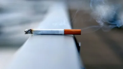Uzmanlar, çocukların sigara dumanının yanı sıra daha önce sigara içilmiş