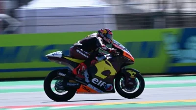 Milli motosikletçi Deniz Öncü, Dünya Moto2 Şampiyonası'nın 14. ayağında İtalya'daki