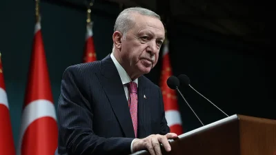 Cumhurbaşkan Erdoğan, "Anadolu'nun vatan kılınmasında toprağa düşen şehitlerimizin kanlarına halel