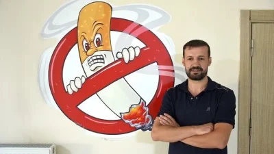 Van'da yaşayan Yunus Sunkur, çocuklarının "baba çok kötü kokuyorsun" demesinden