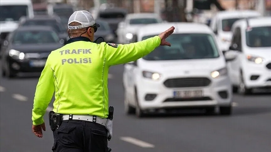 Ankara Emniyet Müdürlüğü, kentte bazı yolların araç trafiğine kapatılacağını bildirdi.
