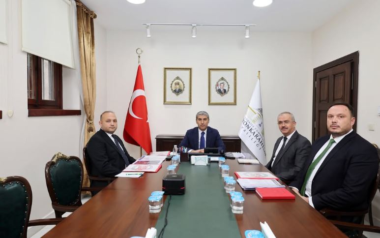 Afyonkarahisar Valisi Dr. Naci Aktaş, Aile ve Sosyal Hizmetler Bakanı