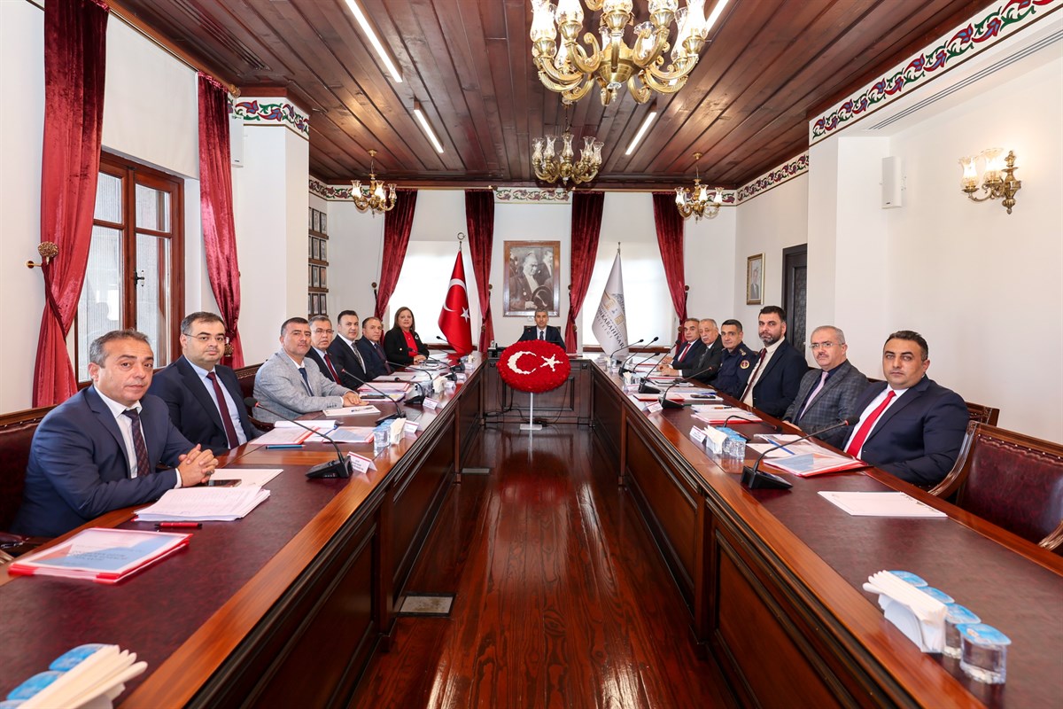 Afyonkarahisar’da öğrencilerin güvenli bir ortamda eğitim görmelerini sağlamak, okul güvenliğine