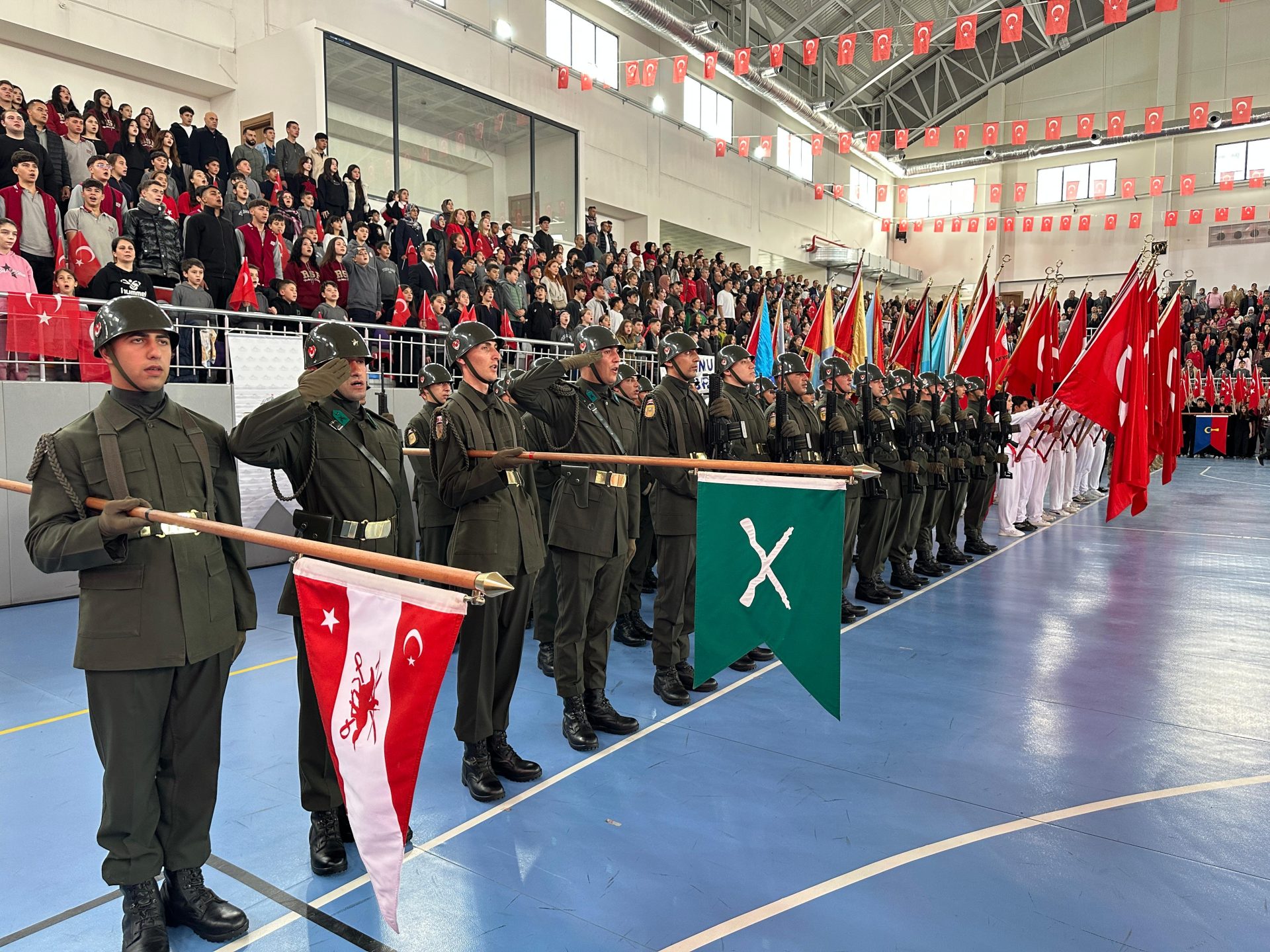 29 Ekim Cumhuriyet Bayramı töreni başladı