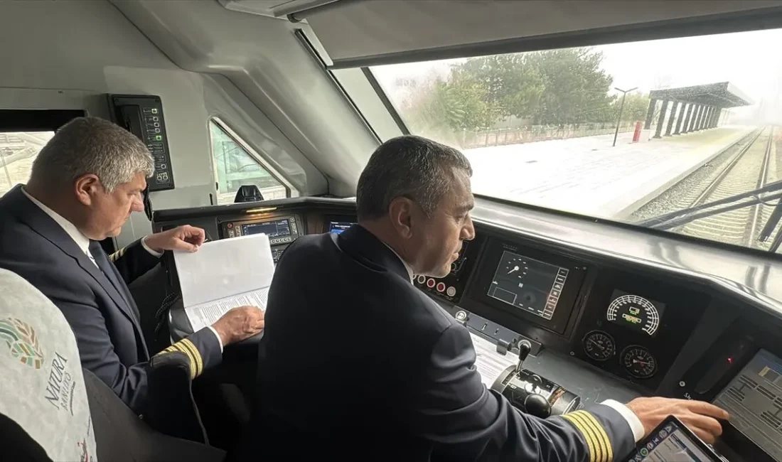 Cumhurbaşkanı Recep Tayyip Erdoğan'ın açılışını yaptığı Çerkezköy-Kapıkule Hızlı Tren Hattı'nda