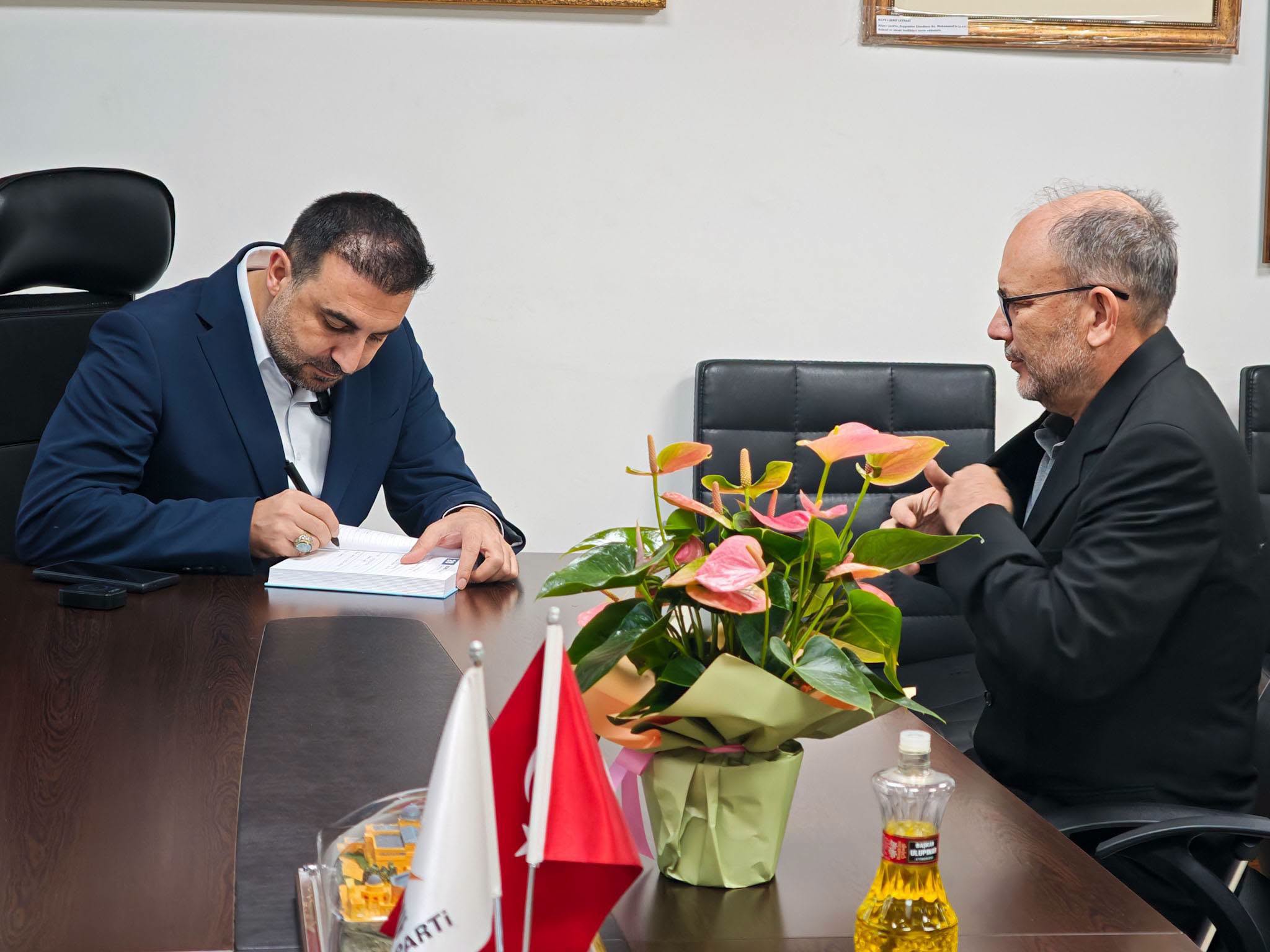 Özgür Kavak, Hemşehrileriyle Buluşmayı Sürdürüyor 1 Özgür Kavak, Hemşehrileriyle Buluşmayı Sürdürüyor