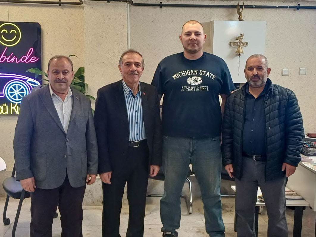AK Parti Afyonkarahisar’dan sahada ziyaret mesaisi 2 AK Parti Afyonkarahisar’dan sahada ziyaret mesaisi