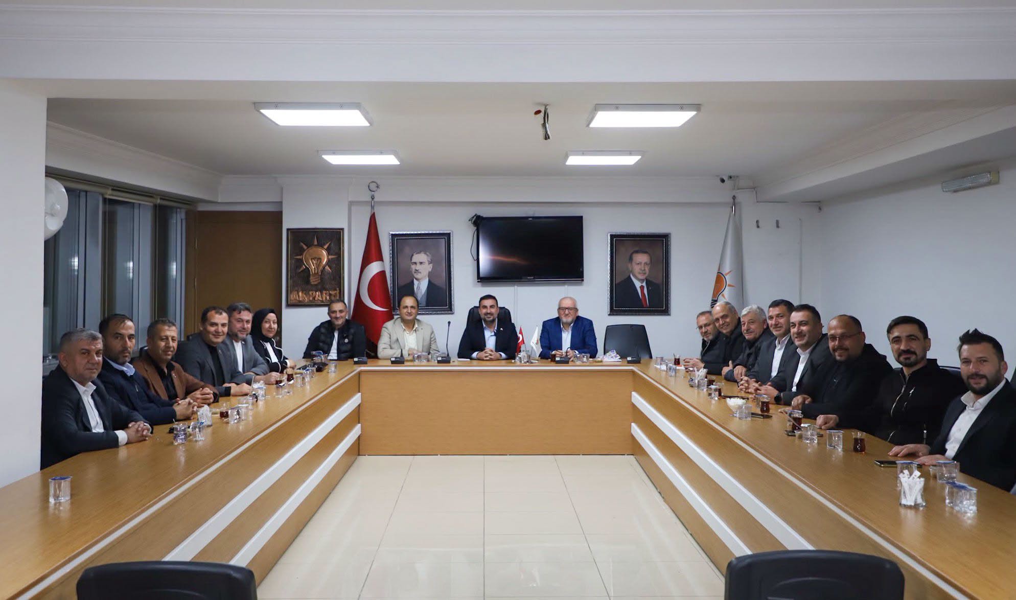 AK Parti Afyonkarahisar İl Başkanı Dr. Özgür Kavak başkanlığında Belediye