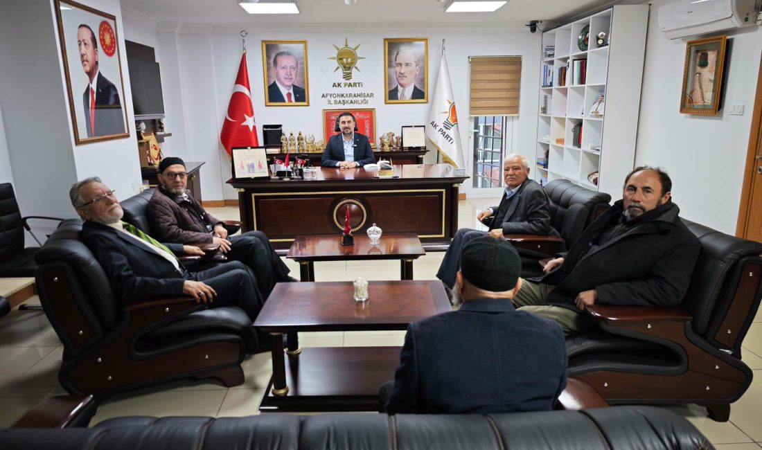 AK Parti Afyonkarahisar İl Başkanı Dr. Özgür Kavak, partinin kurucu