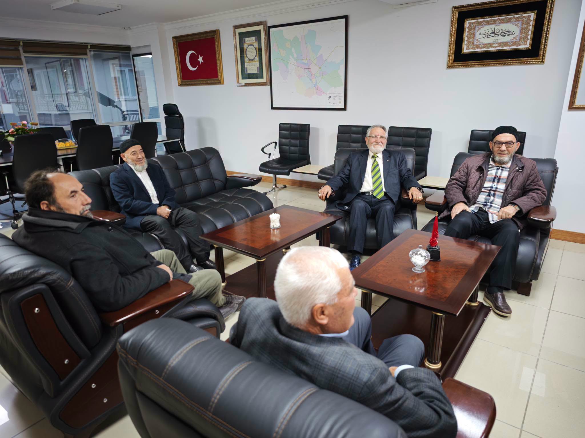 AK Parti’de ziyaret ve vefa buluşmaları 1 AK Parti’de ziyaret ve vefa buluşmaları