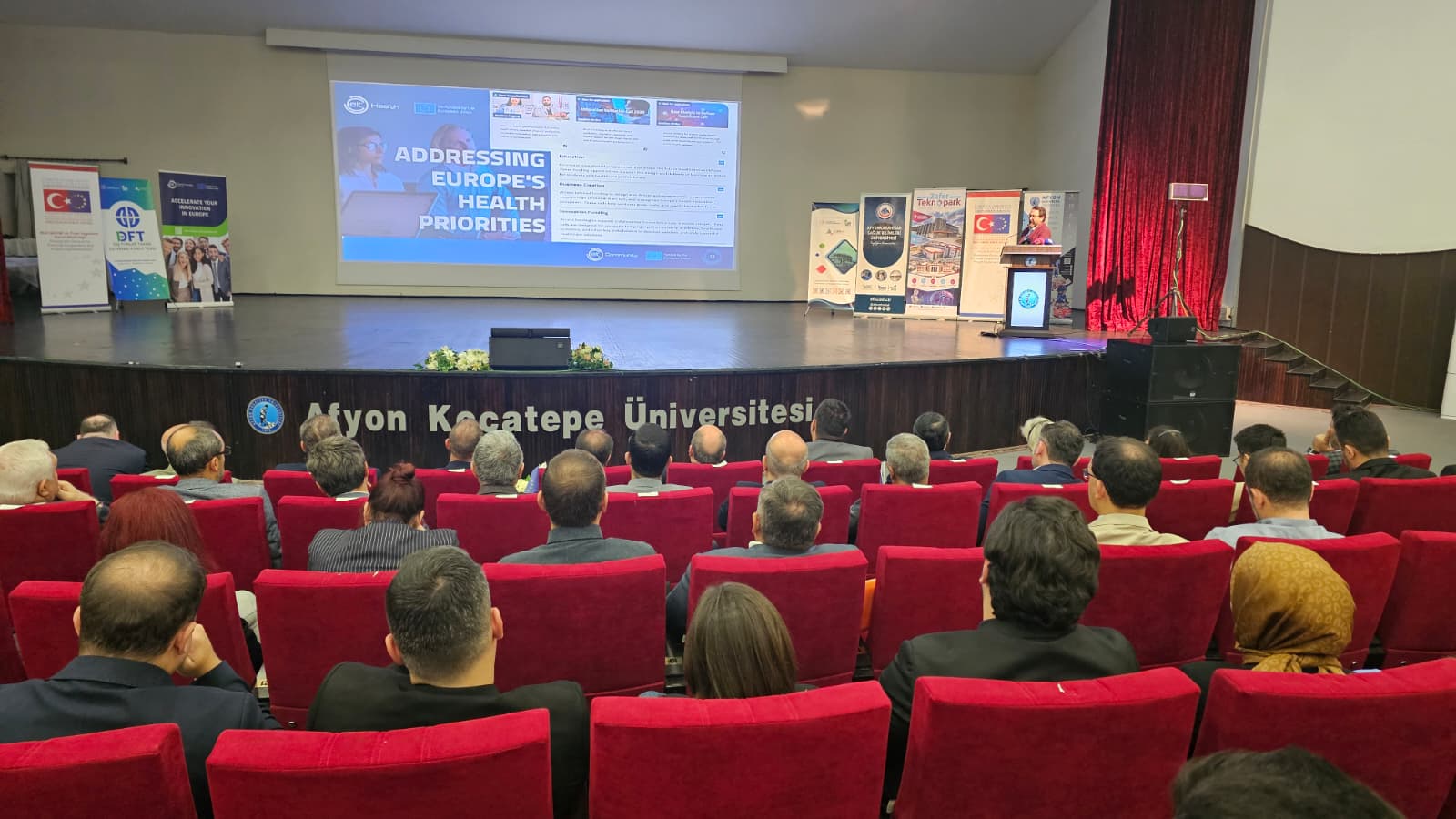 AKÜ’de Avrupa fonları ve inovasyon fırsatları ele alındı 5 AKÜ’de Avrupa fonları ve inovasyon fırsatları ele alındı