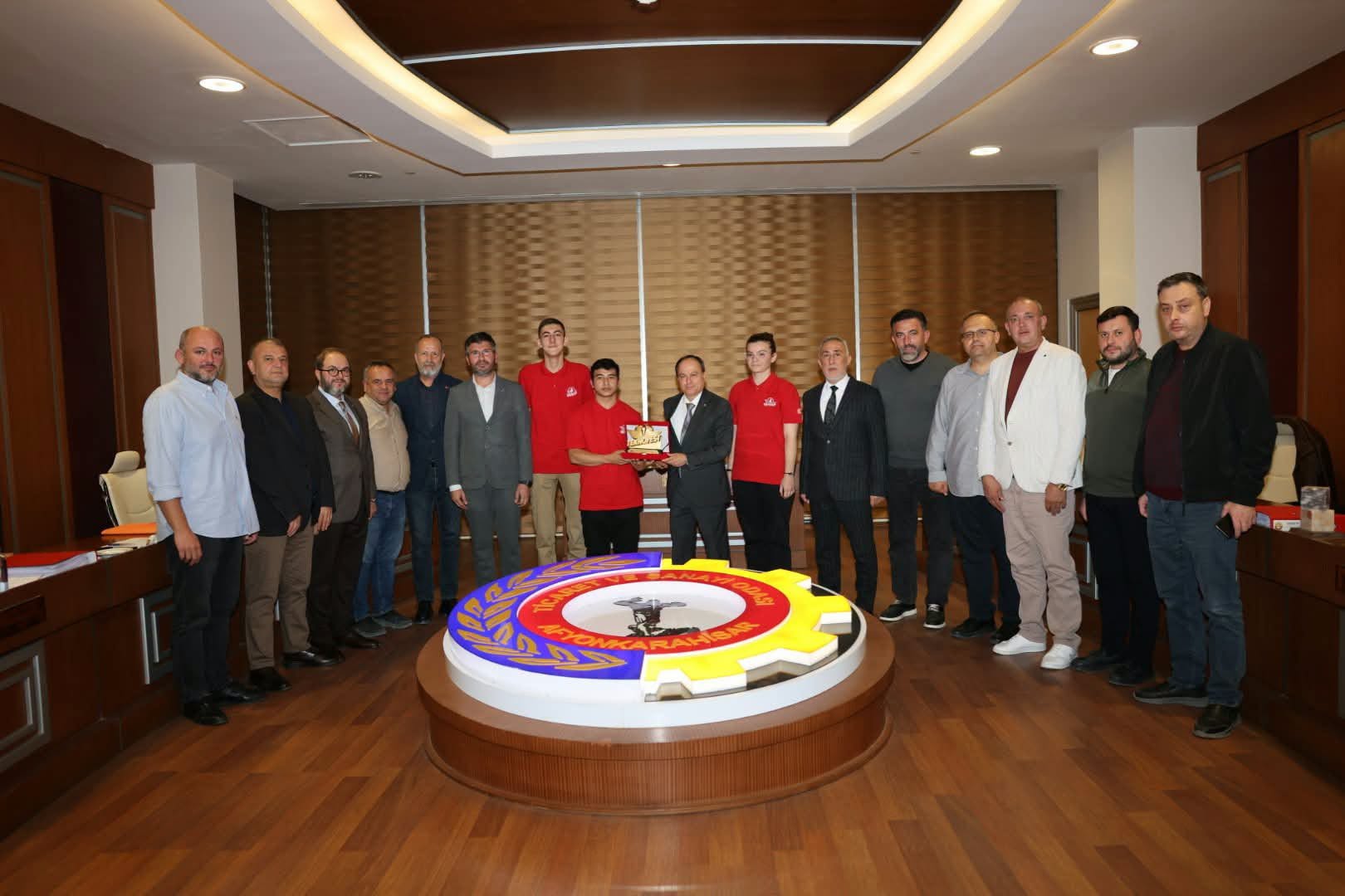 Afyonkarahisar Ticaret ve Sanayi Odası (ATSO), TEKNOFEST 2026’da Türkiye birincisi