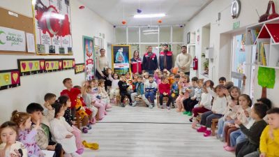 Afyonkarahisar’ın Başmakçı ilçesinde 4 Ekim Hayvanları Koruma Günü kapsamında anaokulu