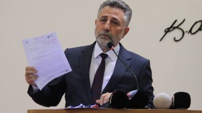 İzmir merkezli 4 ilde, Bayraklı Belediyesi ve iştiraki BAYBEL A.Ş.’ye