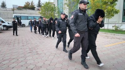Kırıkkale merkezli 8 ilde düzenlenen operasyonda, yasa dışı bahis gelirlerini