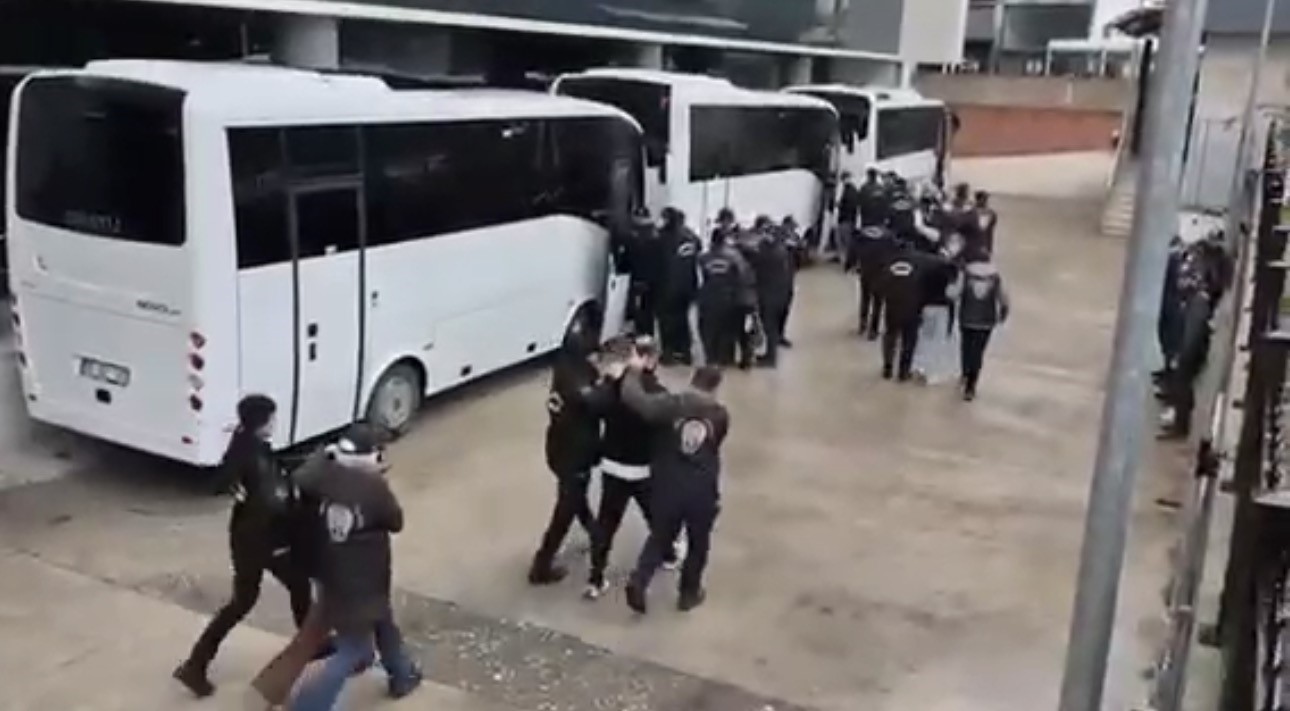 Bursa'da yasa dışı bahis ve kumar sitelerine yönelik yürütülen soruşturma