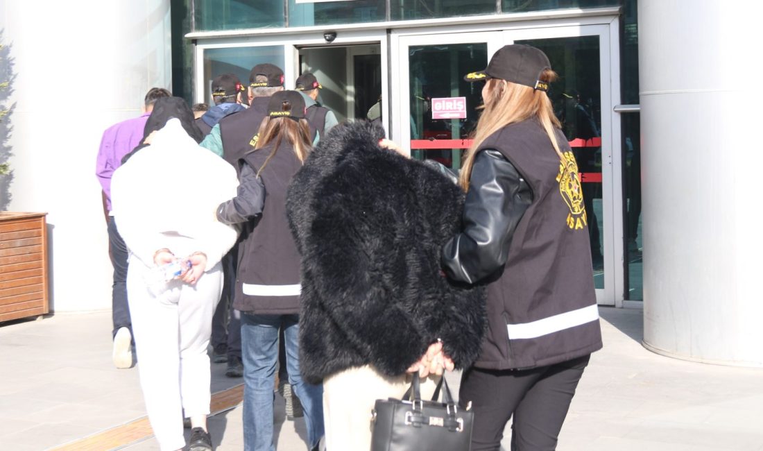Eskişehir merkezli fuhuş operasyonunda yakalanan 18 şüpheli, çıkarıldıkları mahkemece tutuklanarak