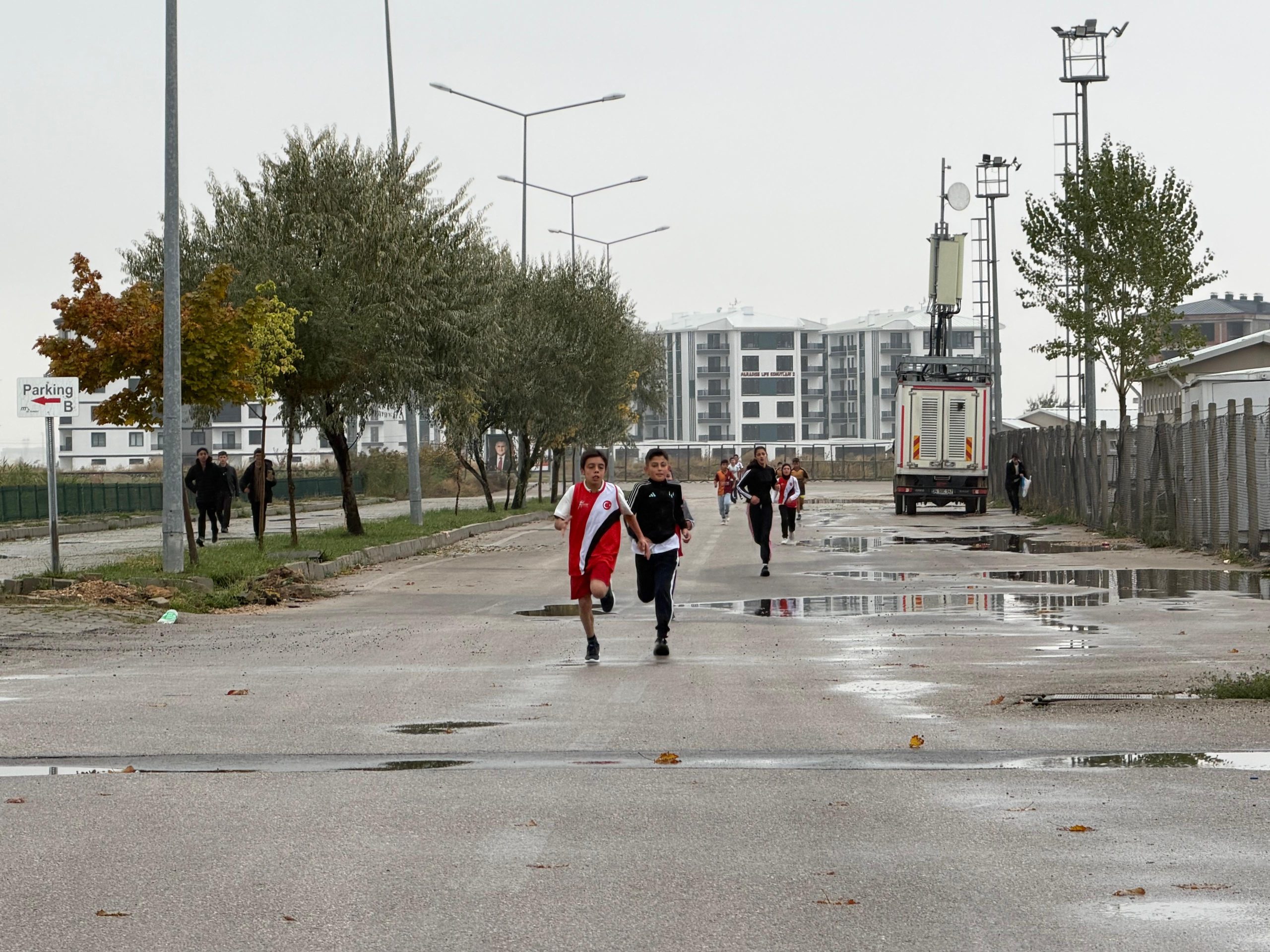 Afyon’da kros heyecanı sona erdi 3 Afyon’da kros heyecanı sona erdi