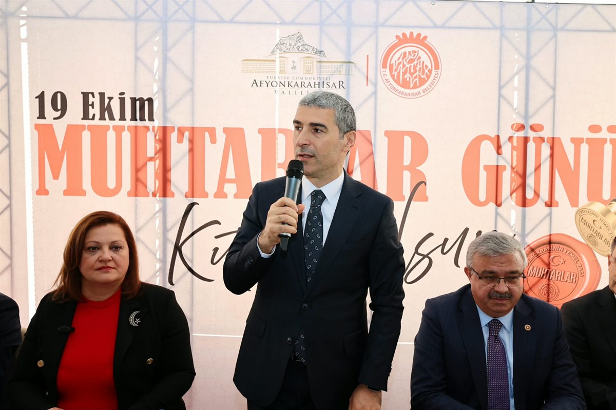Afyon’da muhtarlar aynı çatı altında buluştu 6 Afyon’da muhtarlar aynı çatı altında buluştu