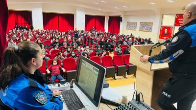 Afyonkarahisar İl Emniyet Müdürlüğü ekipleri, öğrencilerin güvenlik konusunda bilinçlenmesi ve