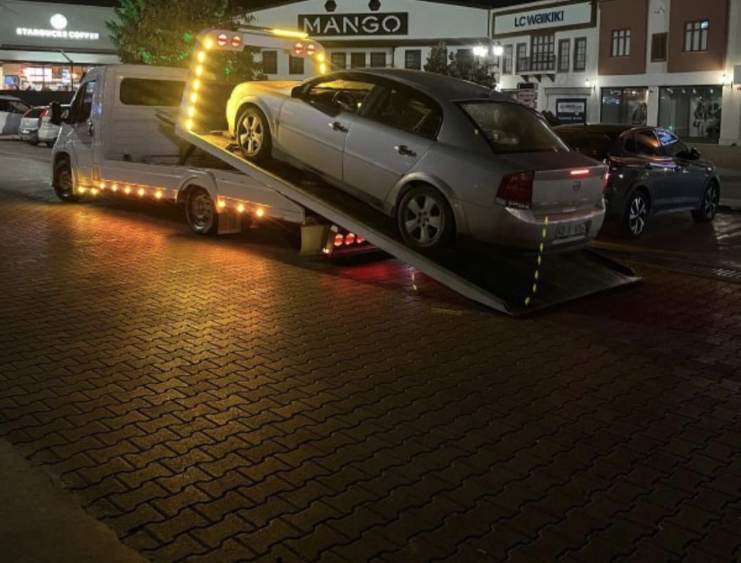 Afyon’da taksici esnafı ekmeğine sahip çıkıyor 1 Afyon’da taksici esnafı ekmeğine sahip çıkıyor