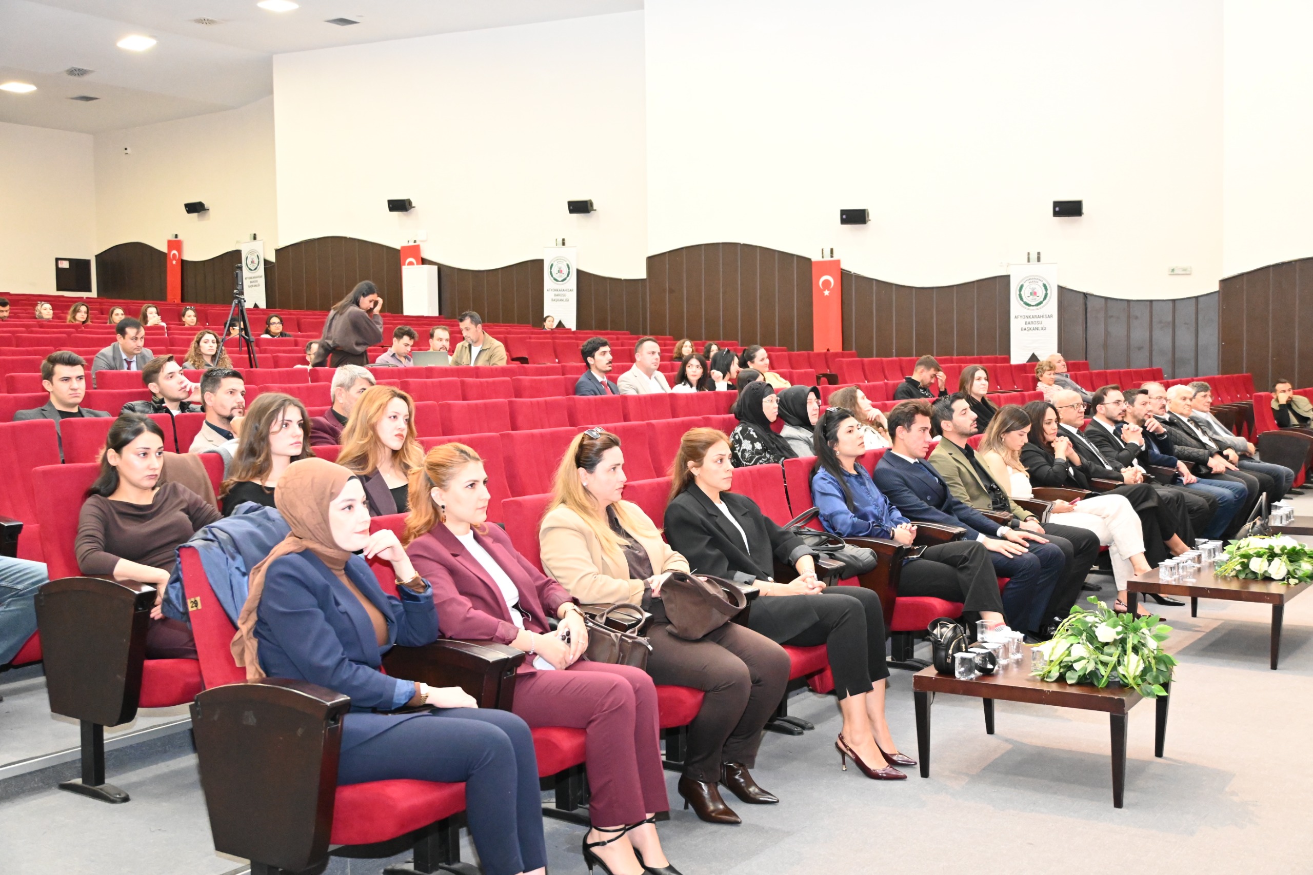Afyonkarahisar Barosu'nda seçim heyecanı