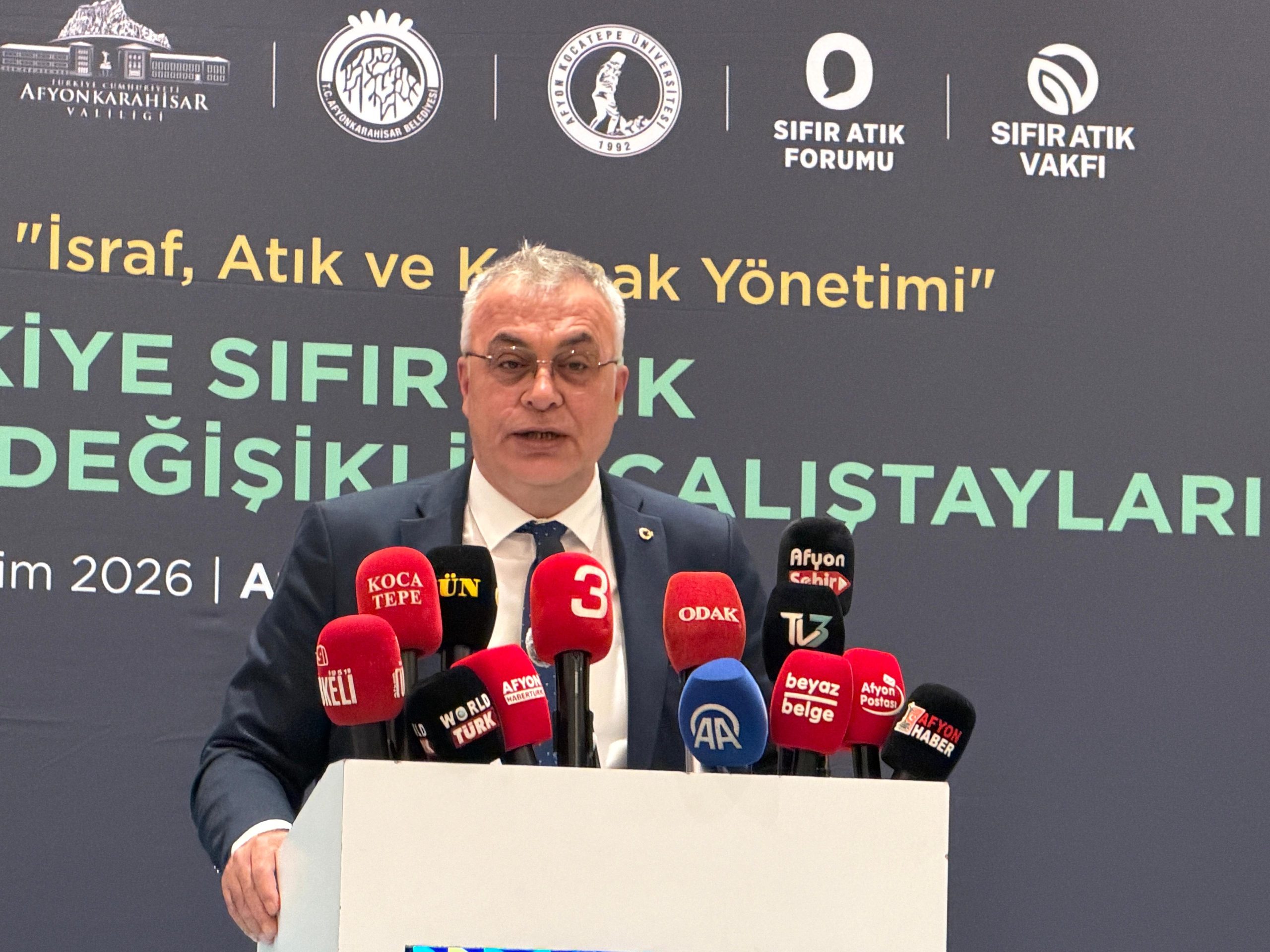 Afyonkarahisar’da Sıfır Atık Çalıştayı başladı 11 Afyonkarahisar’da Sıfır Atık Çalıştayı başladı