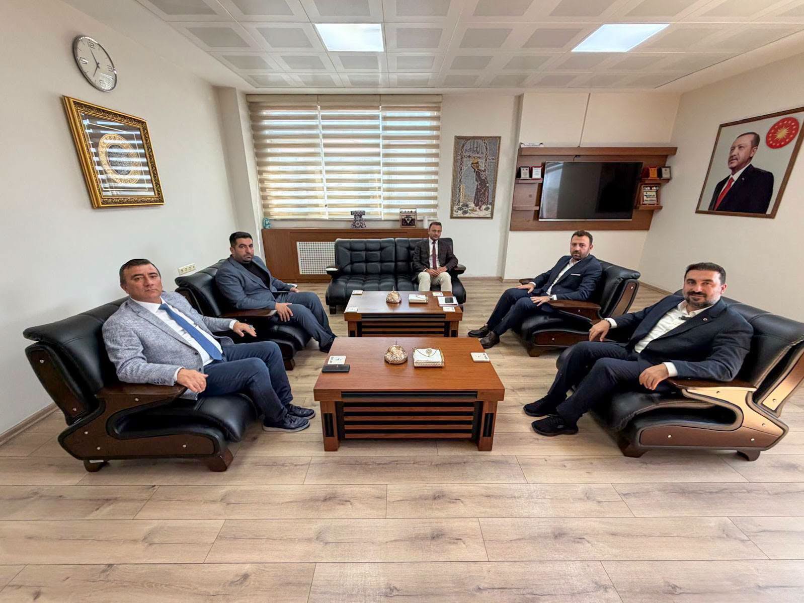 Afyonkarahisar’da istihdam gündemi ele alındı 1 Afyonkarahisar’da istihdam gündemi ele alındı