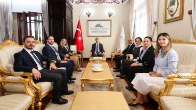 Afyonkarahisar Baro Başkanlığına geçtiğimiz günlerde ikinci kez seçilen Av. M.