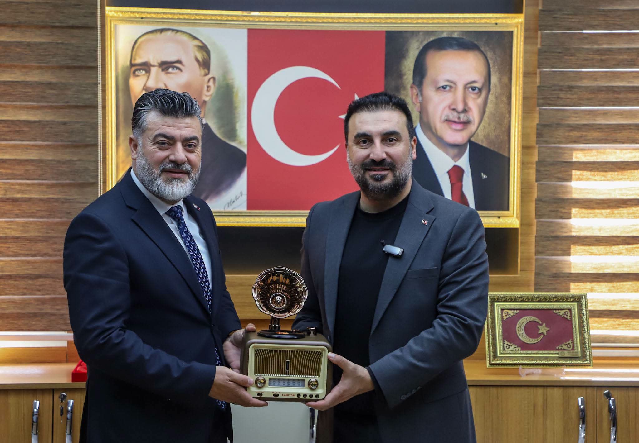Başkan Kavak’tan muhtarlara anlamlı ziyaret