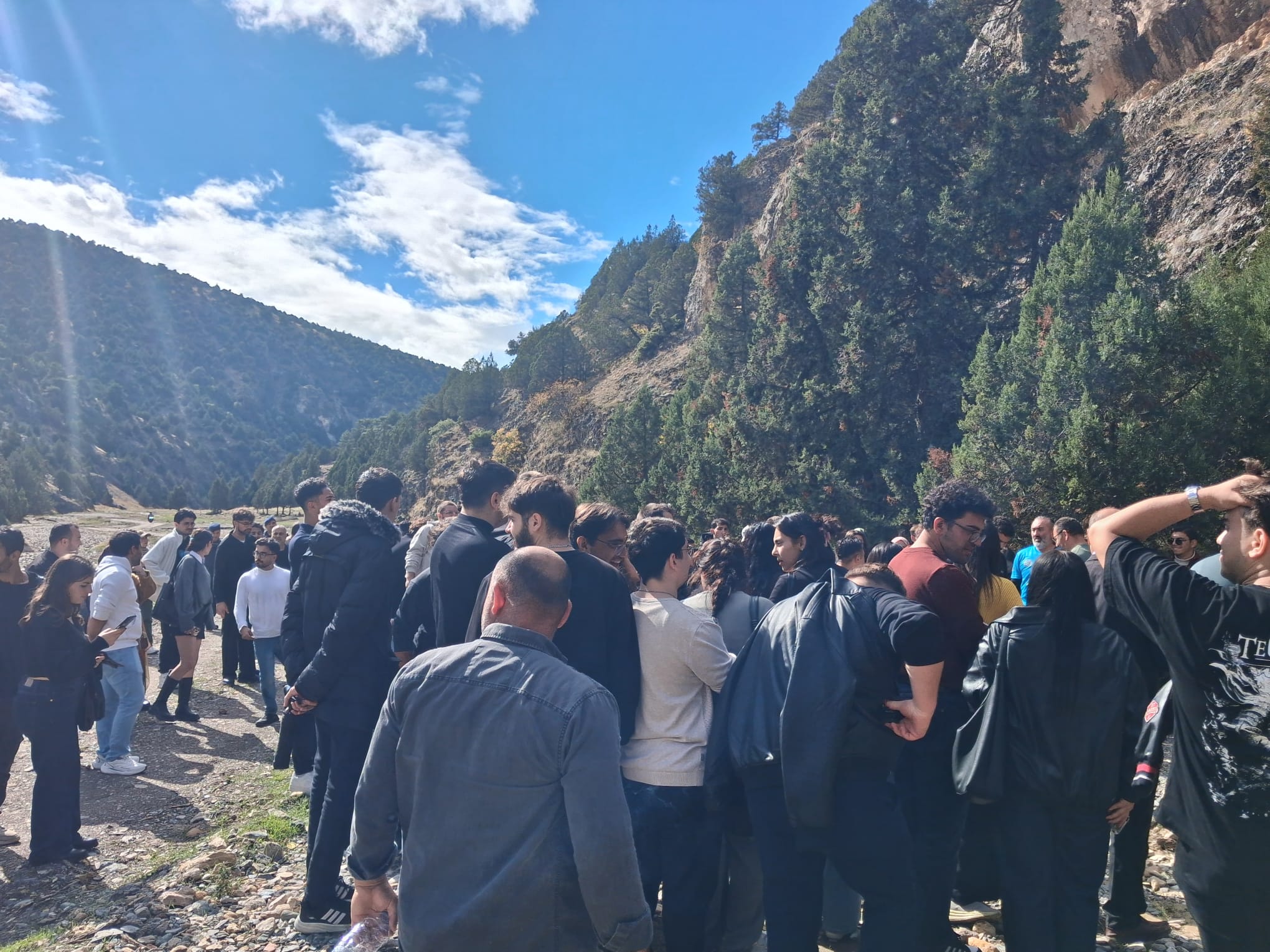 Beş üniversitenin öğrencileri birlikte tarihi anı yaşadılar 2 Beş üniversitenin öğrencileri birlikte tarihi anı yaşadılar