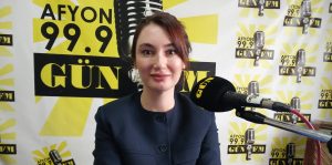 Dermatoloji Uzmanı Dr. Duygu Gencer, Gün FM’in konuğu oldu. Cildimizin