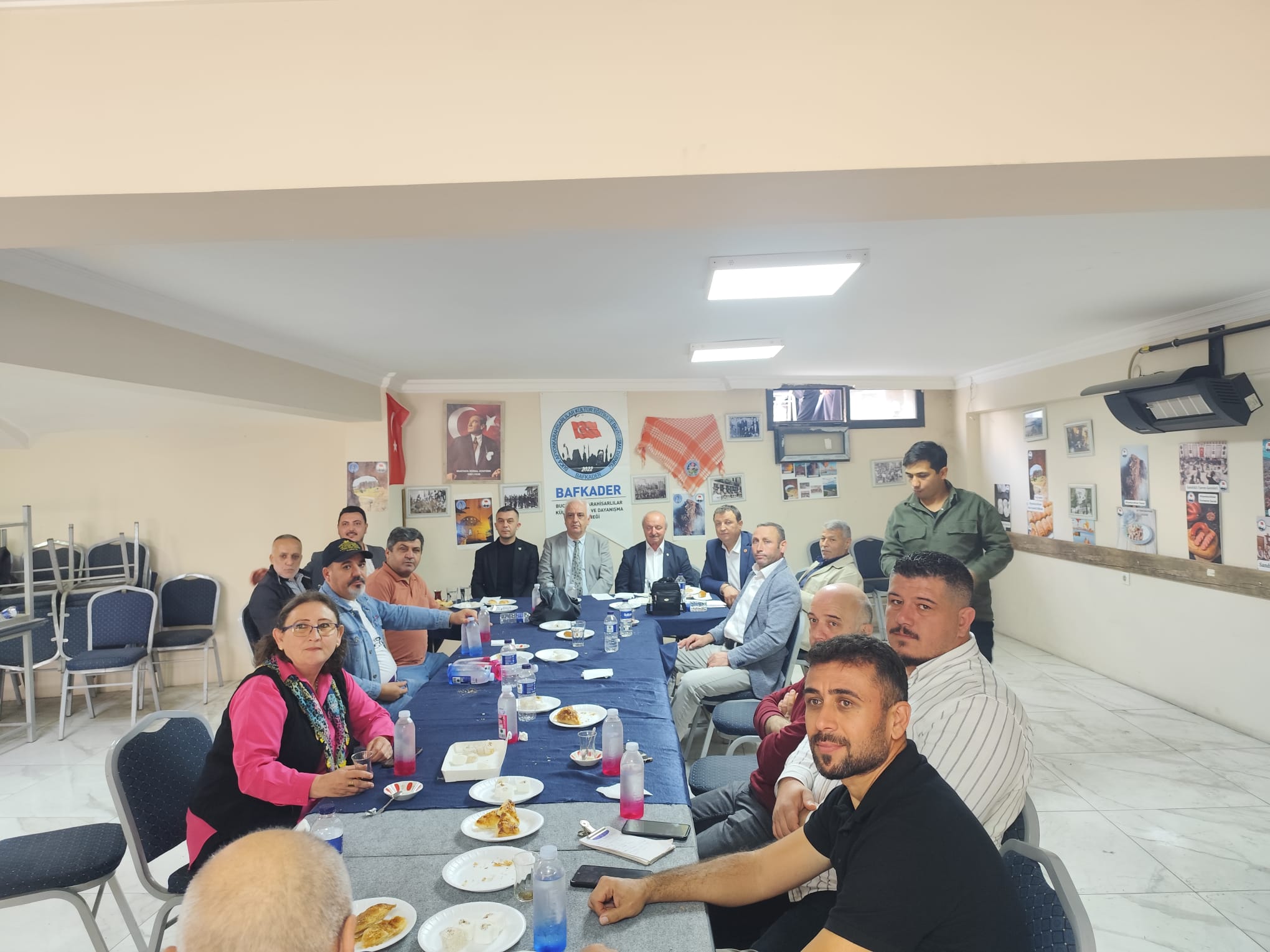 Çakır’dan Cumhuriyet, İzmir’deki Afyonlular ve Türk polisi vurgusu 4 Çakır’dan Cumhuriyet, İzmir’deki Afyonlular ve Türk polisi vurgusu